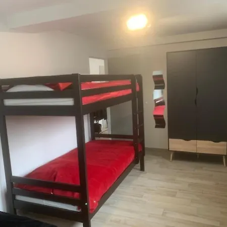 Appartement Mont-dore, 3 Pièces, 6 Personnes - Fr-1-415-112 *